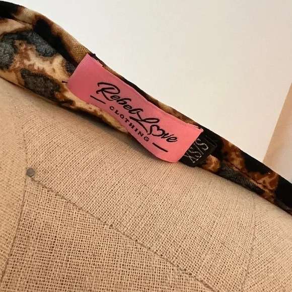 Leopard Print Off-Shoulder Dress - Picture 5 of 5